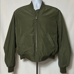 Divided Men’s Size Medium Flight Jacket Olive Green Zip Front Lined Nylon Short